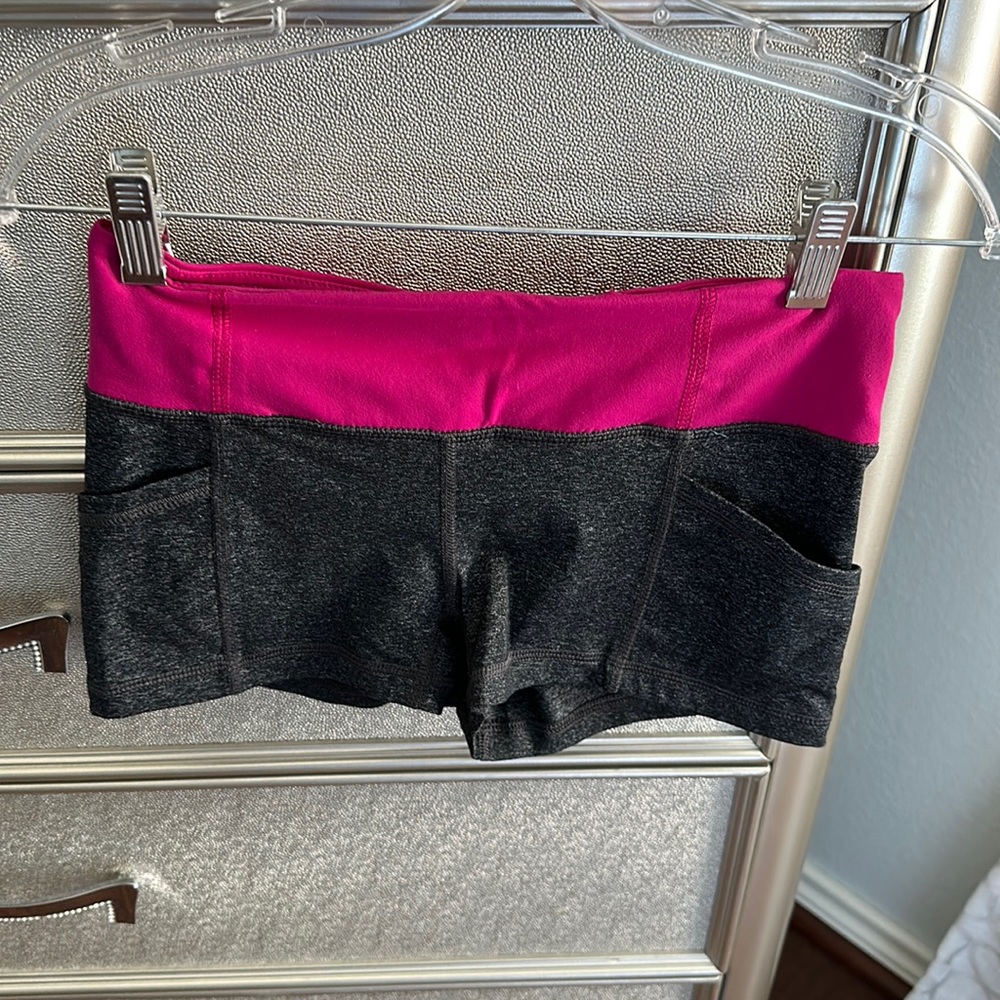 Size small fitted yoga shorts